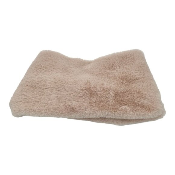 Banana Republic Faux Fur Infinity Neck Warmer Pink OS - Picture 2 of 4